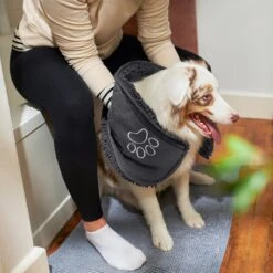 Frisco Microfiber Chenille Shammy Towel 9 Frisco Microfiber Chenille Shammy Towel -Frisco 235899 PT6. AC SS1800 V1606833131