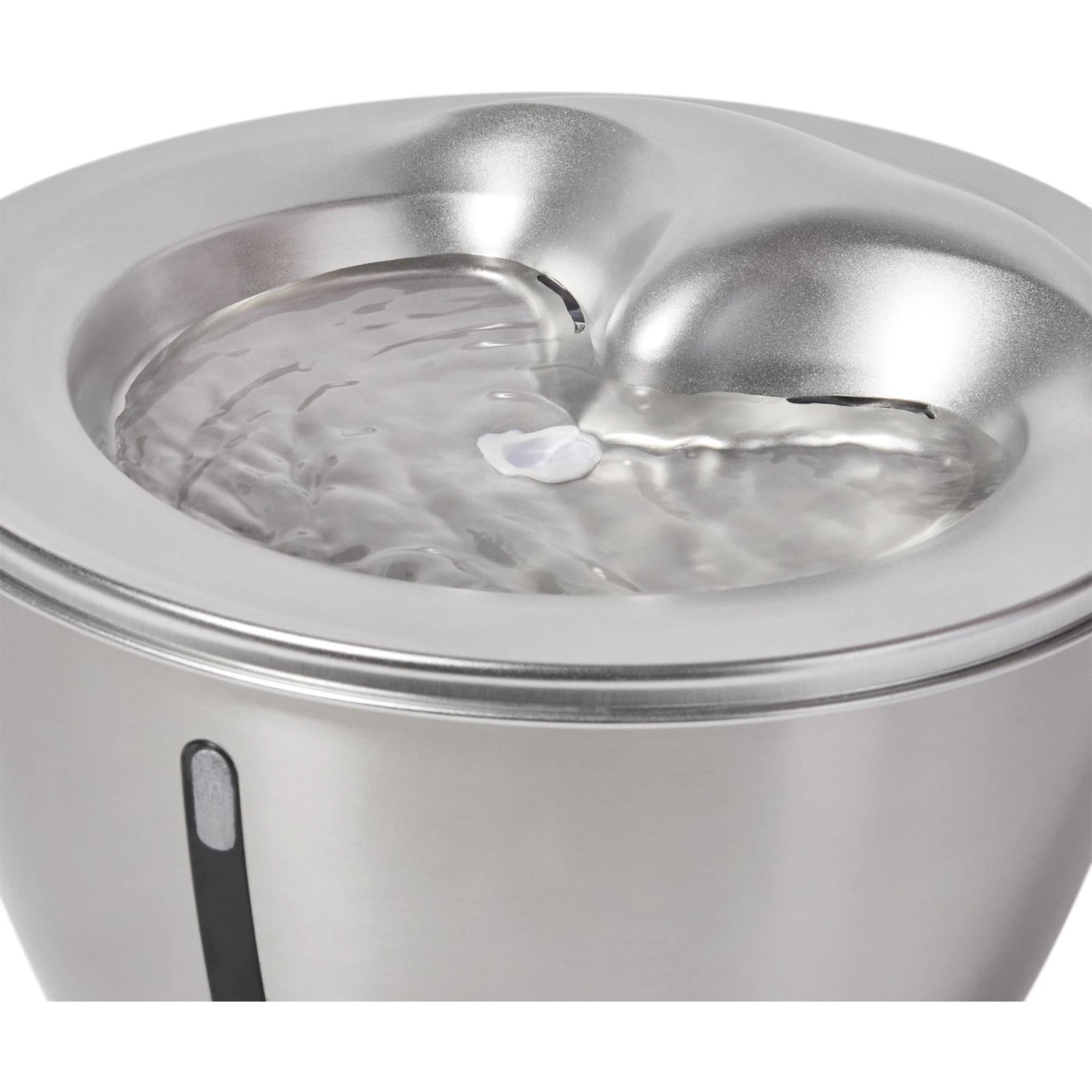 Frisco Stainless Steel Heart Dog & Cat Fountain 3 Frisco Stainless Steel Heart Dog & Cat Fountain - Image 3